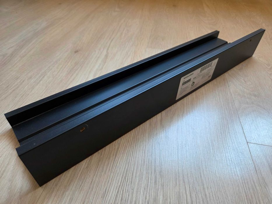 Продавам перваз IKEA MOSSLANDA