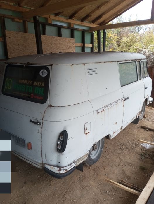 Продавам Баркас Б1000