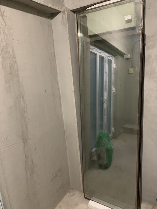 Sticlă tripan pentru usă din termopan