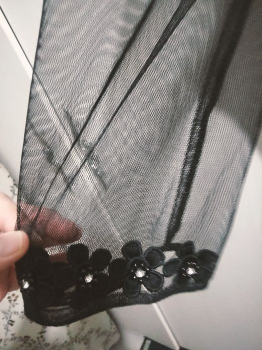 Продам очень красивое нарядное платье