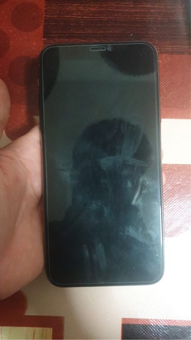 Vand iphone 11 Pro max Urgent!!