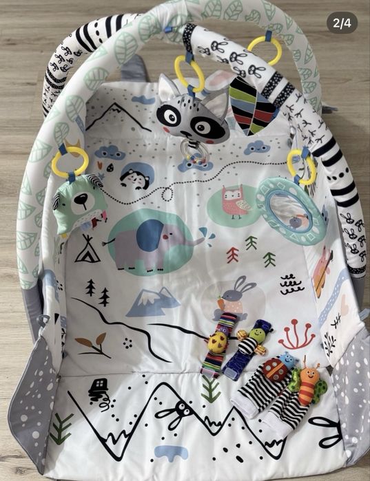 Продам детские вещи