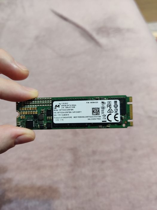 Vând SSD M2 256GB