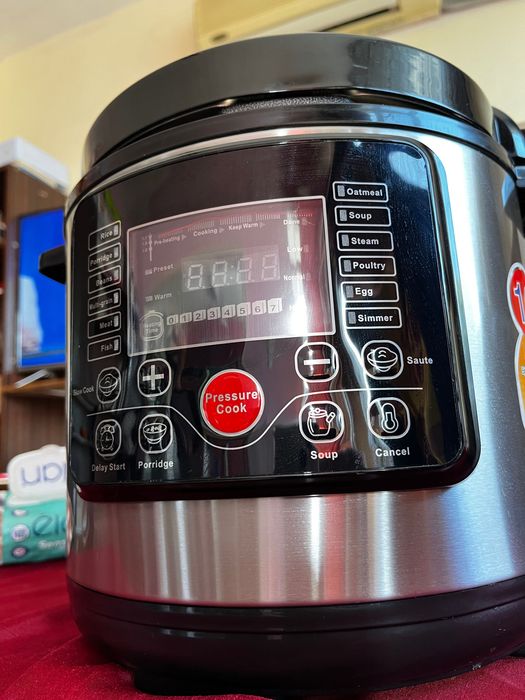 Мултикукър Pressure Cooker