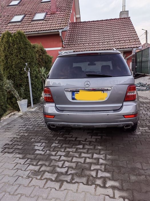 Mercedes Grand ML 350 BlueTEC 4MATIC – SUV puternic și confortabil