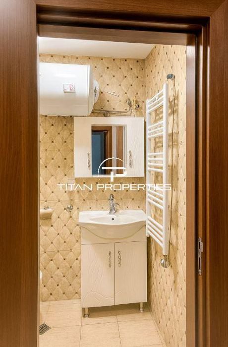 Двустаен апартамент, под наем, кв. Гръцка Махала