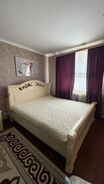 Спальный б/у в хорошем состояний