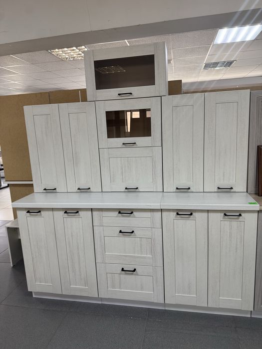 Кухонный гарнитур новый