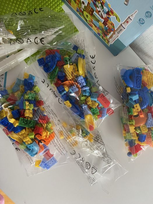 Конструктор Път с топчета - 536 елемента, Космос