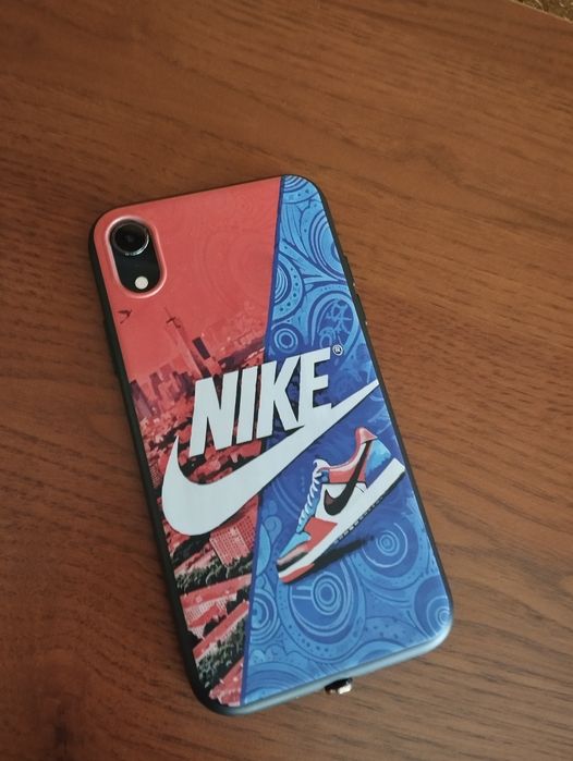 iPhone XR 64gb продам обмен