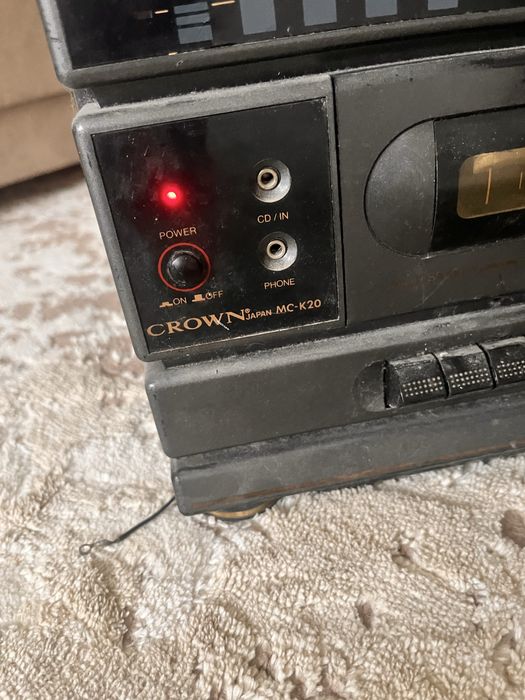 Магнитофон -раритет)