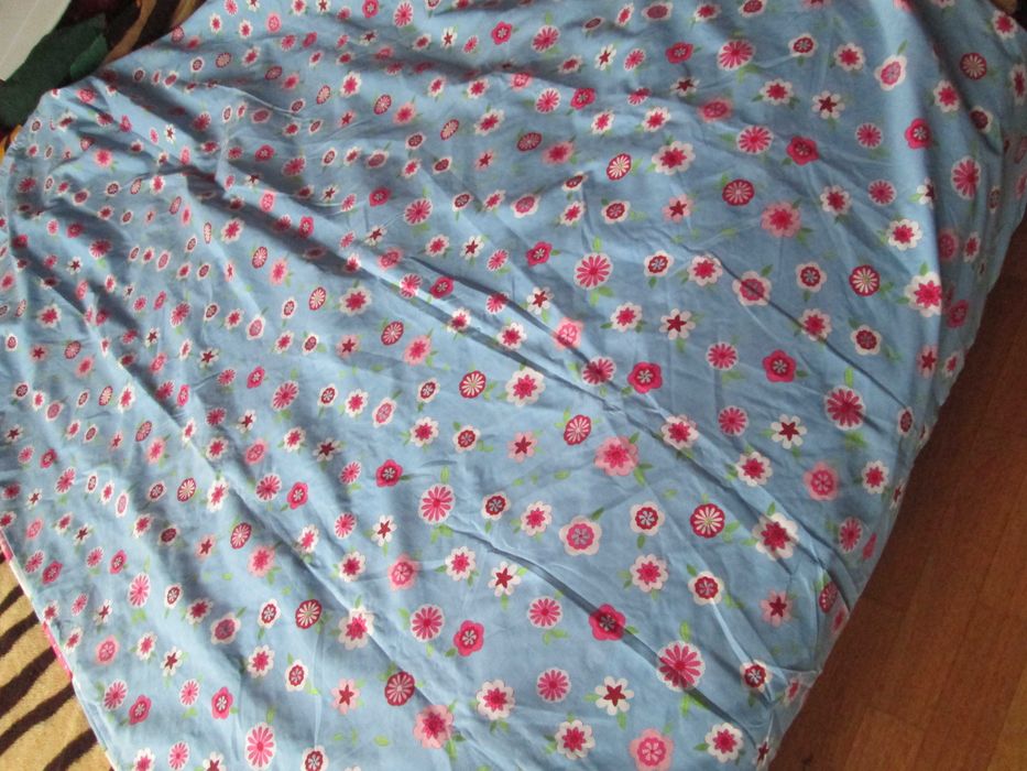 husa noua vesela pilota