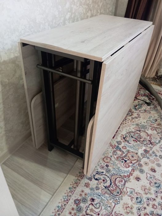 Продам  3 стола раскладной