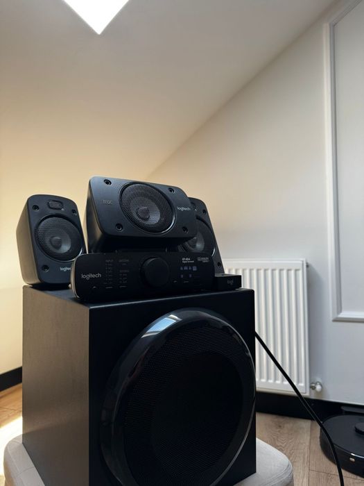 Sistem boxe Logitech Z906