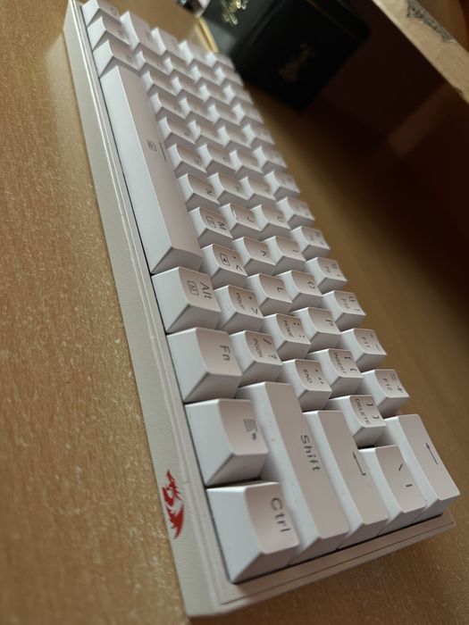 Tastatura Redragon K630 RGB