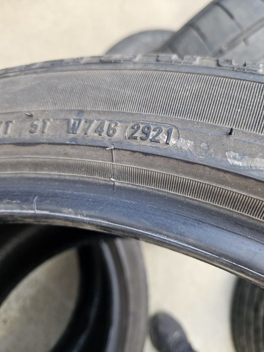 Pirelli 305/35R21