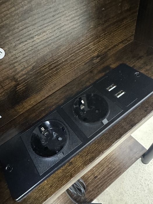 Нощно шкафче с вграден контакт VASAGLE