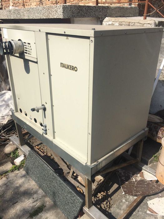 Италиански газконвектор 50 KW 4500 куб.въздух обръща за час!