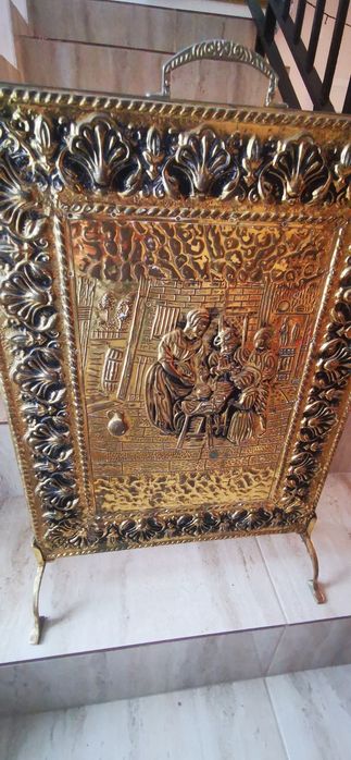 Paravan șemineu bazorelief