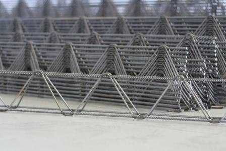 Изготовление треугольных каркасов методом точечной контактной сварки