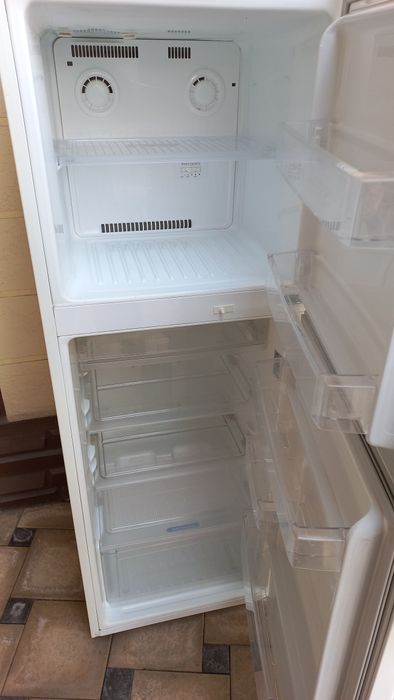 Холодильник Стиральная машина