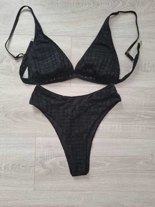 Costum de baie negru,marimeaM.