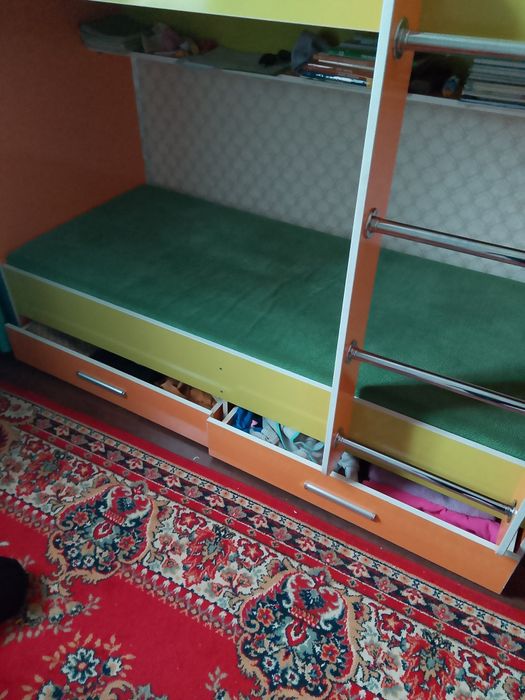 Кровать детская двухярусная