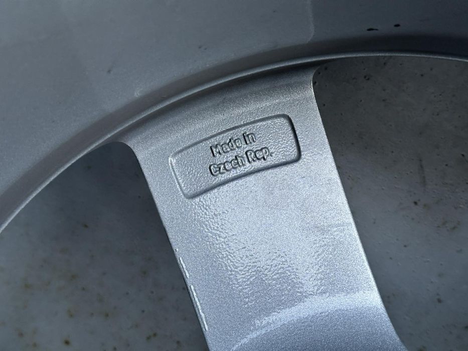 Джанти Audi 18 с гуми