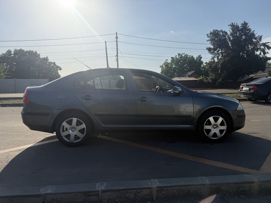 Skoda Octavia 1.6 Benzina