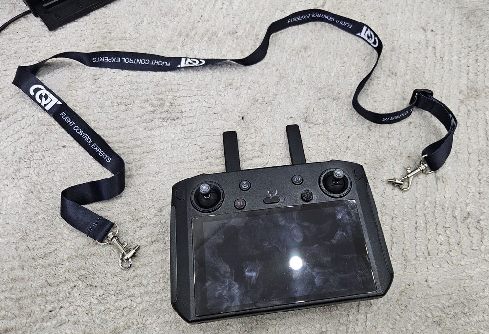 DJI Mavic 2 Pro + Smart Controller + 3 аккумулятора