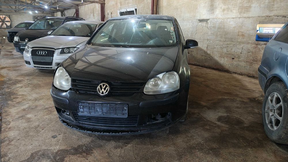 на части VW Golf 5 1.9 TDI 105k.