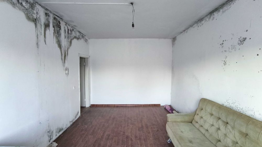 Продаётся 1-комнатная квартира 105-серии. 21 МКР - КАРАСУ. Этаж 5/5.