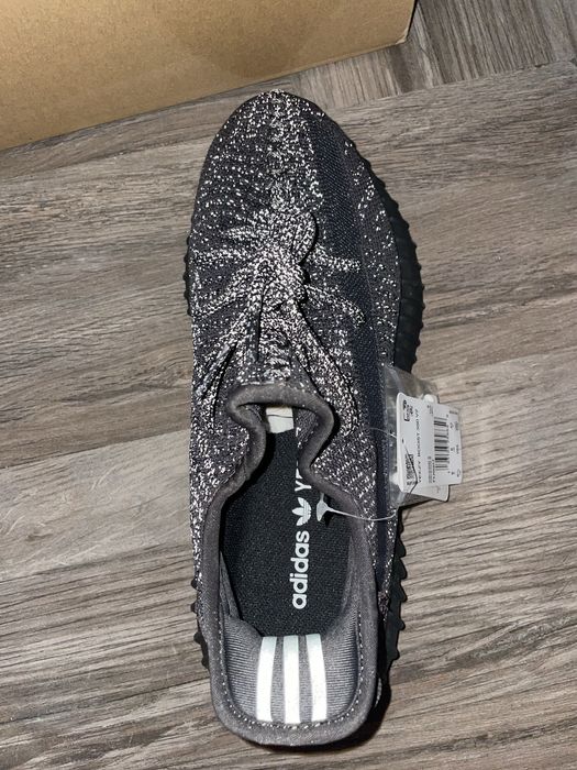 Yeezy Boost 350v2