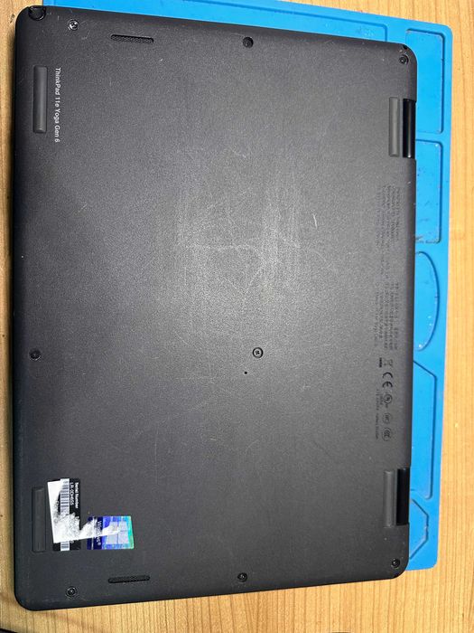 Laptop Lenovo Yoga 11e generatia 6