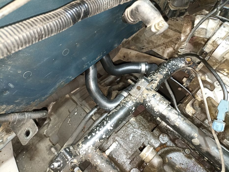 Патрубки печки audi A6 c5 2.4 2.8