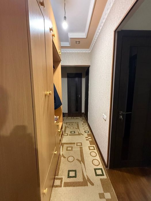 Юнусабад 6 квартал. Продается квартира 2/4/4