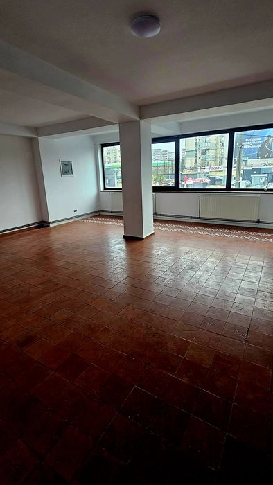 Spatiu comercial stradal / 13 Septembrie