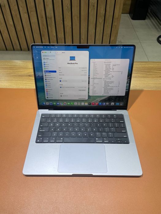 Macbook M1 Pro chip 94% yomkost 14-dyum