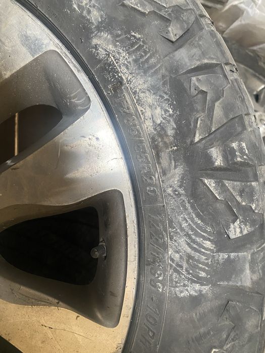 Шини с дисками в комплекте