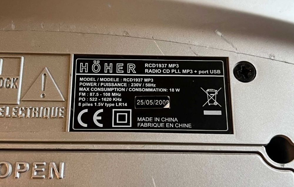 Radio CD Player Hoher RCD1937 cu USB si MP3 - Stare buna