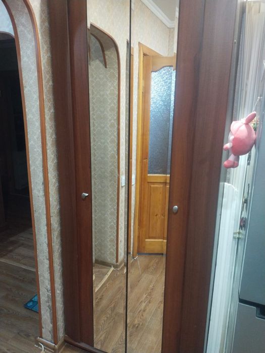 Продается прихожая(4 единицы)