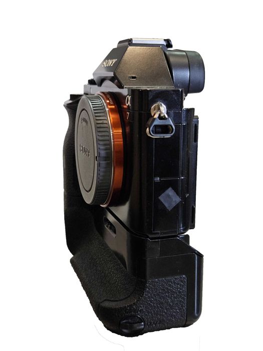 Полнокадровая Камера Sony A7 Продам