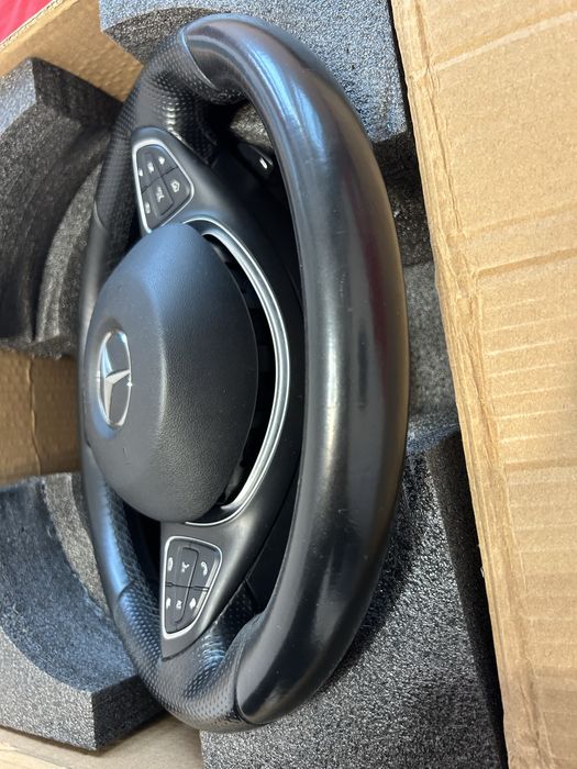 Волан с пера Мерцедес c-class W205