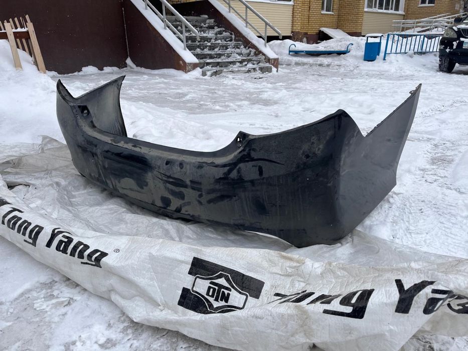 Продам оригинал бампер задний камри 50