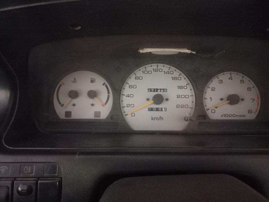 Мицубиси СпейсРунер левый руль