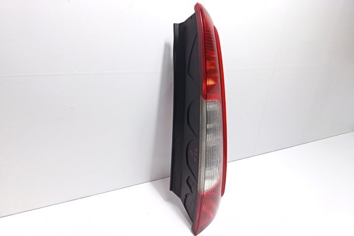 Stop dreapta Ford C-Max prima generatie (facelift)