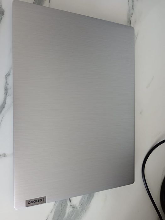 Продам ноутбук Lenovo