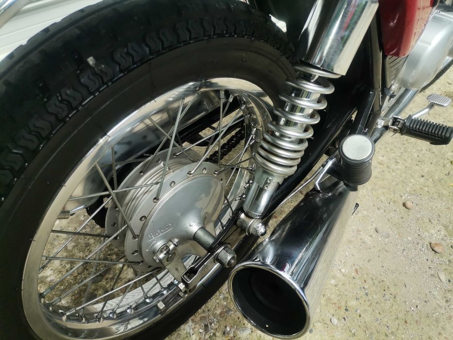 Suzuki GN 125 TOP