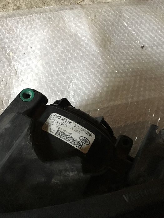 Предна,Задна броня и Ляв фар Xennon за Range Rover Evoque 2011-18