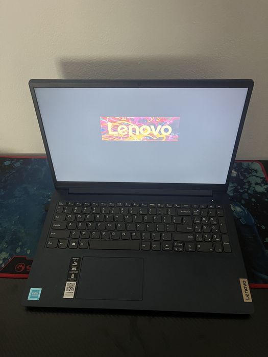 Laptop lenovo V15 G4 AMD Ryzen
